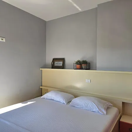 Apartment Apartment In Saranda With Stunning Sea Views