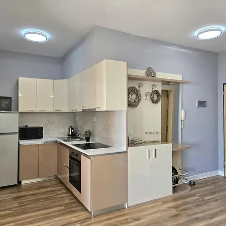 شقة Apartment In Saranda With Stunning Sea Views ساراندا